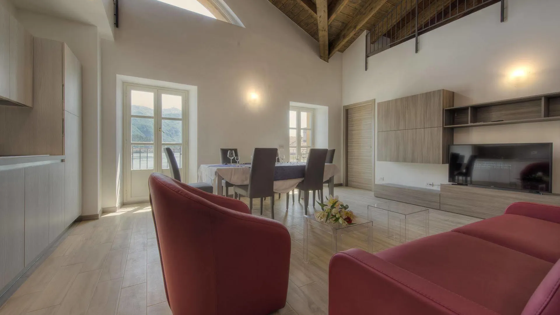 Luxury Britannia Apartments グリアンテ